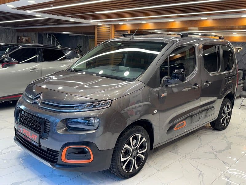 Citroen Berlingo Kombi 1.5 BlueHDI Shine Bold EAT8, fotoğraf 31