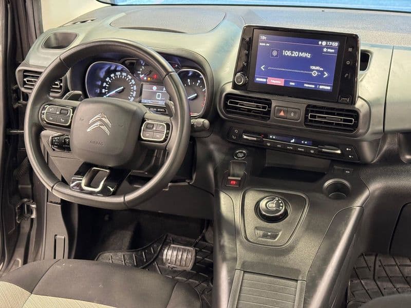Citroen Berlingo Kombi 1.5 BlueHDI Shine Bold EAT8, fotoğraf 48