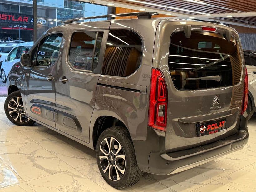 Citroen Berlingo Kombi 1.5 BlueHDI Shine Bold EAT8, fotoğraf 2